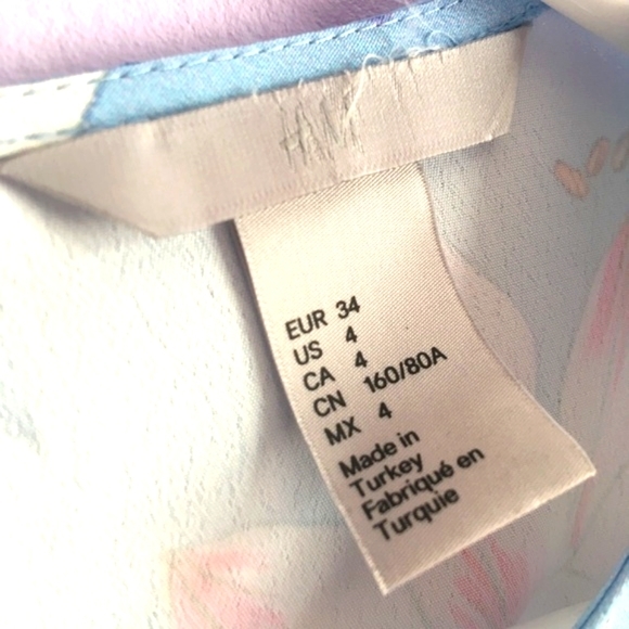 H&M Floral Blouse - Size 4 - Picture 6 of 7